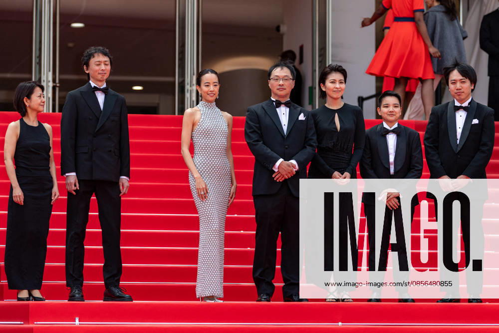 Cannes Nagi Notes Screening NG Terutaro Osanai, a guest, Shizuka Ishibaschi, Koji Fukada, Takako Matsu, Tan Si En and a guest attending the ‘Nagi Notes’ Screening and Red Carpet at Palais Des Festivals in Cannes, France on May 13 2026 as part of the 79th Cannes Film Festival. Photo by Nicolas Genin ABACAPRESS.COM Cannes France