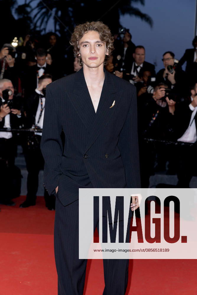 Vassili Schneider Montée des marches du film Labandon lors du 79ème Festival International du Film de Cannes, le 13 mai 2026 Olivier Borde Bestimage Red carpet for Forsaken at the 79th Cannes International Film Festival on May 13, 2026 Cannes France