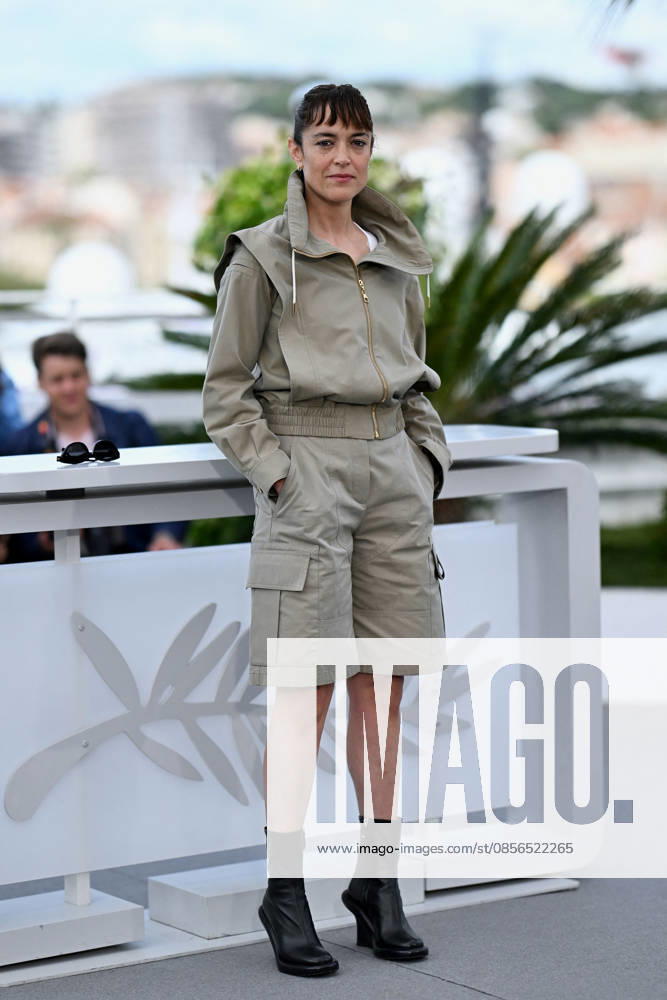 Cannes La Venus Electrique Photocall. FC Cast members Vimala Pons attending the La Venus Electrique photocall during the 79th Cannes Film Festival in Cannes, France on May 13, 2026. Photo by Franck Castel ABACAPRESS.COM Cannes