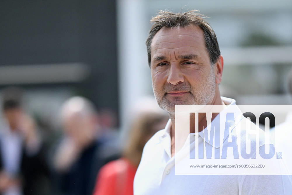 Cannes La Venus Electrique Photocall. FC Cast members Gilles Lellouche, attending the La Venus Electrique photocall during the 79th Cannes Film Festival in Cannes, France on May 13, 2026. Photo by Franck Castel ABACAPRESS.COM Cannes