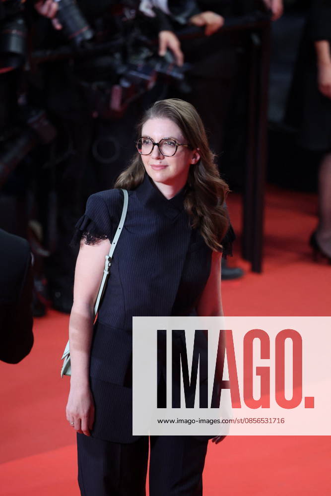 Aurore Bergé, Ministre déléguée chargé de lÉgalité entre les femmes et les hommes et de la Lutte contre les discriminations Montée des marches du film Labandon lors du 79ème Festival International du Film de Cannes, le 13 mai 2026 Jacovides Moreau Bestimage Red carpet for Forsaken at the 79th Cannes International Film Festival on May 13, 2026 Cannes France