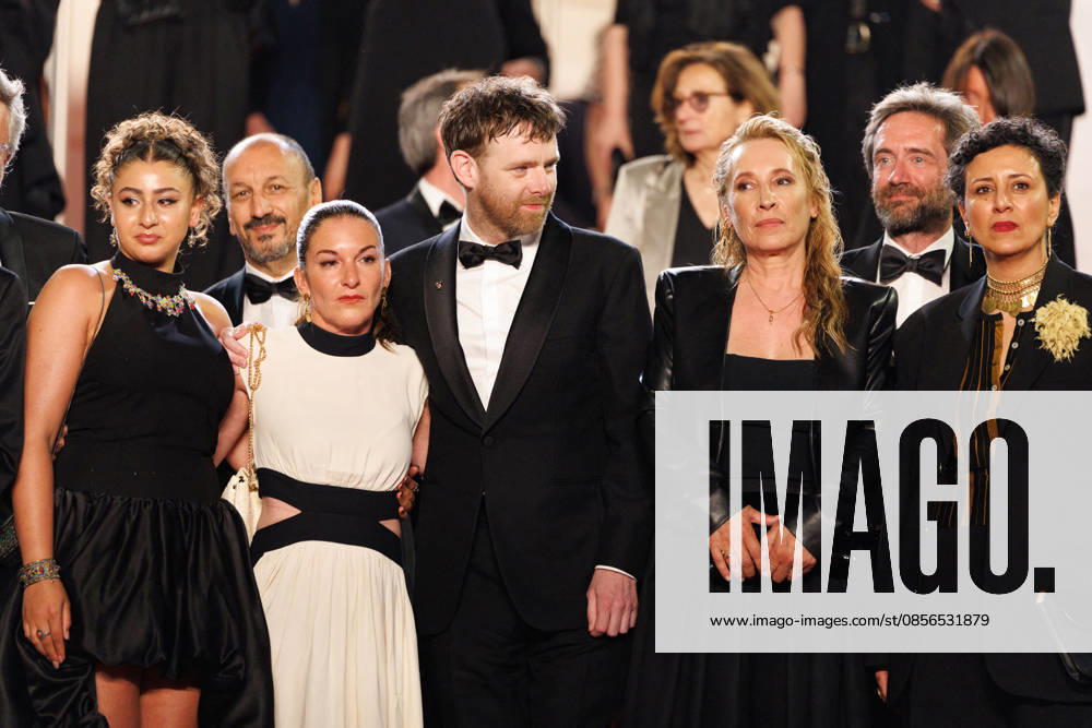 Emma Boumali, Mickaëlle Paty sister of Samuel Paty , Antoine Reinartz, Emmanuelle Bercot, Mounira Barbouch Descente des marches du film Labandon lors du 79ème Festival International du Film de Cannes, le 13 mai 2026 Jacovides Moreau Bestimage People leaving the red carpet for Forsaken at the 79th Cannes International Film Festival on May 13, 2026 Cannes France