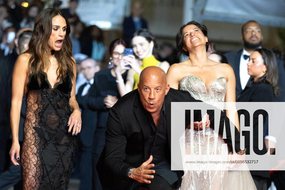 Jordana Brewster, Vin Diesel, Michelle Rodriguez Montée des marches du film The Fast and the Furious lors du 79ème Festival International du Film de Cannes, le 13 mai 2026 Olivier Borde Bestimage Red carpet for The Fast and the Furious at the 79th Cannes International Film Festival on May 13, 2026 Cannes France