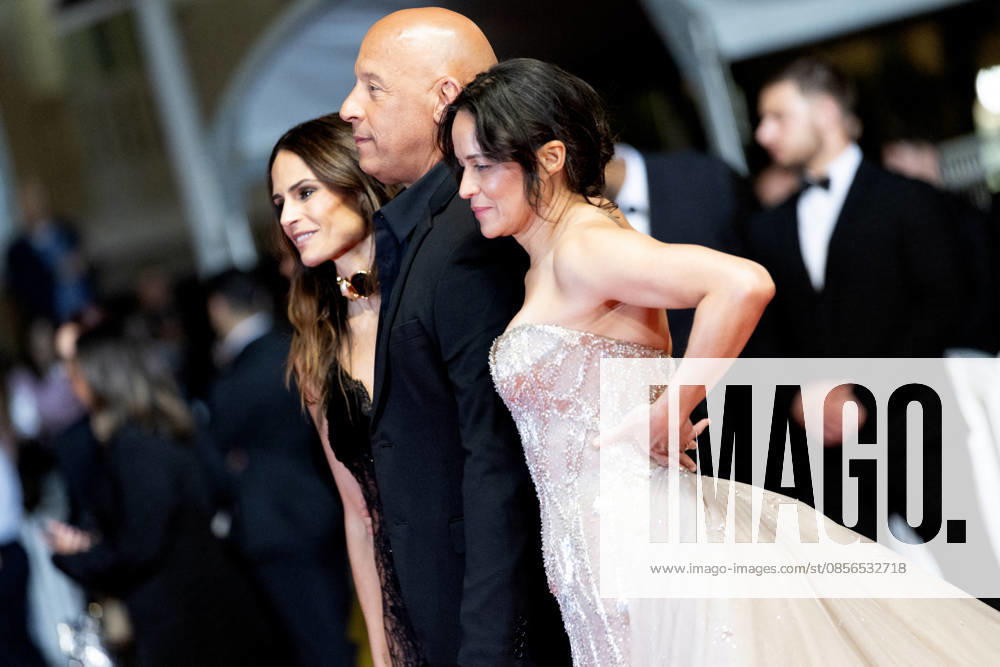 Jordana Brewster, Vin Diesel, Michelle Rodriguez Montée des marches du film The Fast and the Furious lors du 79ème Festival International du Film de Cannes, le 13 mai 2026 Olivier Borde Bestimage Red carpet for The Fast and the Furious at the 79th Cannes International Film Festival on May 13, 2026 Cannes France
