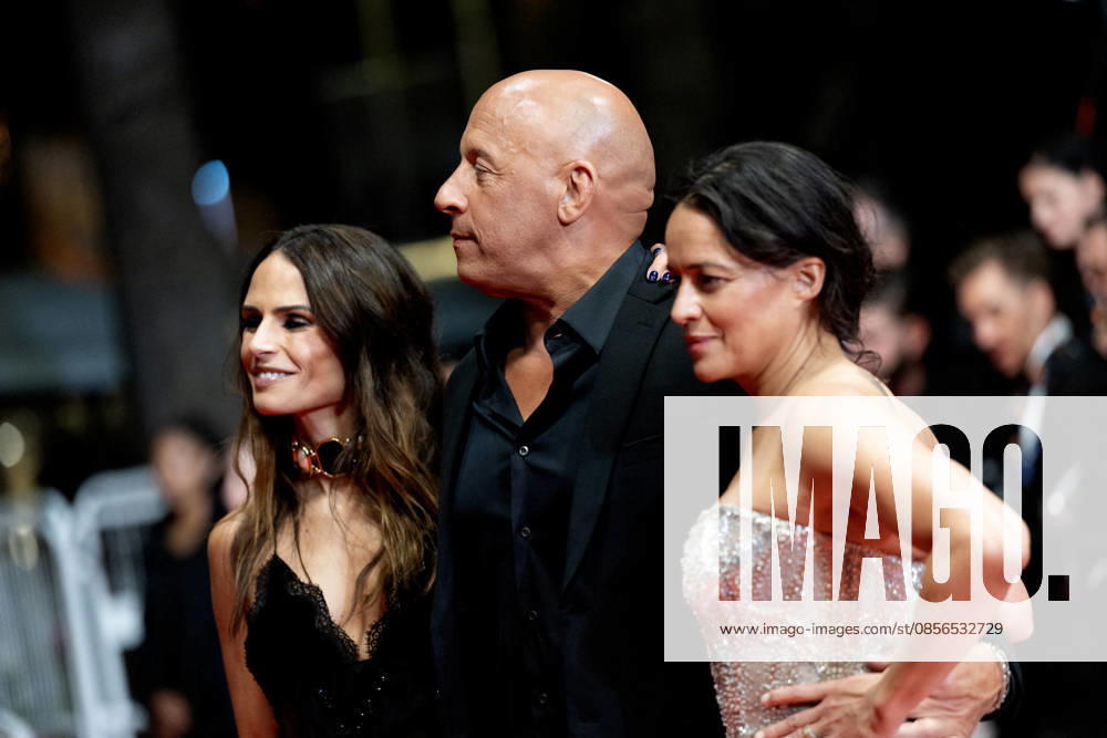 Jordana Brewster, Vin Diesel, Michelle Rodriguez Montée des marches du film The Fast and the Furious lors du 79ème Festival International du Film de Cannes, le 13 mai 2026 Olivier Borde Bestimage Red carpet for The Fast and the Furious at the 79th Cannes International Film Festival on May 13, 2026 Cannes France