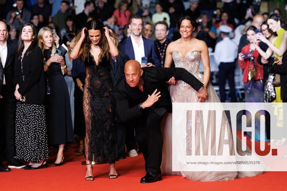 Jordana Brewster, Vin Diesel, Michelle Rodriguez Montée des marches du film The Fast and the Furious lors du 79ème Festival International du Film de Cannes, le 13 mai 2026 Jacovides Moreau Bestimage Red carpet for The Fast and the Furious at the 79th Cannes International Film Festival on May 13, 2026 Cannes France
