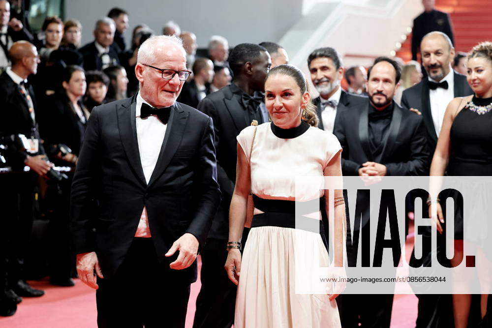 Thierry Frémaux, general delegate of the Cannes Film Festival and Mickaëlle Paty sister of Samuel Paty Descente des marches du film Labandon lors du 79ème Festival International du Film de Cannes, le 13 mai 2026 Jacovides Moreau Bestimage People leaving the red carpet for Forsaken at the 79th Cannes International Film Festival on May 13, 2026 Cannes France