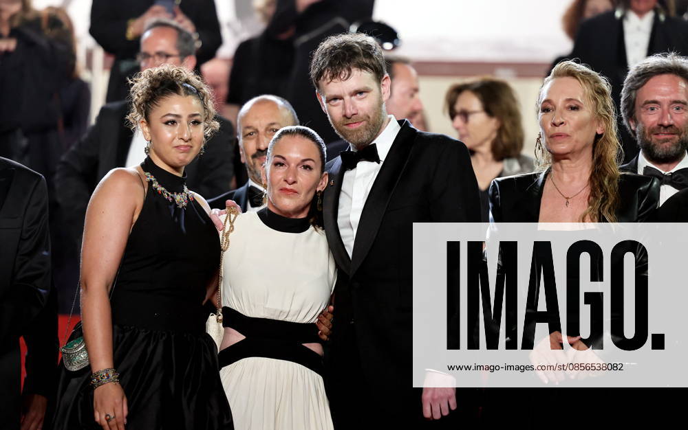 Emma Boumali, Mickaëlle Paty sister of Samuel Paty , Antoine Reinartz, Emmanuelle Bercot Descente des marches du film Labandon lors du 79ème Festival International du Film de Cannes, le 13 mai 2026 Jacovides Moreau Bestimage People leaving the red carpet for Forsaken at the 79th Cannes International Film Festival on May 13, 2026 Cannes France