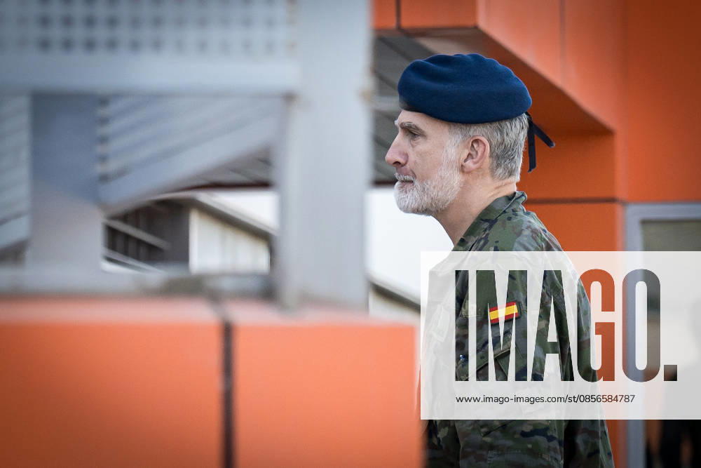 King Felipe VI oversees the digital defense capabilities of the Joint Cyberspace Command at Retamares King Felipe VI during the visit to the facilities of the Joint Cyberspace Command MCCE at the Retamares Base, May 14, 2026, in Pozuelo de Alarcón, Madrid Spain The monarch learns first-hand about the advanced surveillance and cyber threat response systems that protect military information networks and guarantee national digital security 14 MAY 2026 Diego Radamé Pozuelo de Alarcon, Madrid Pozuelo de Alarcon, Madrid Spain