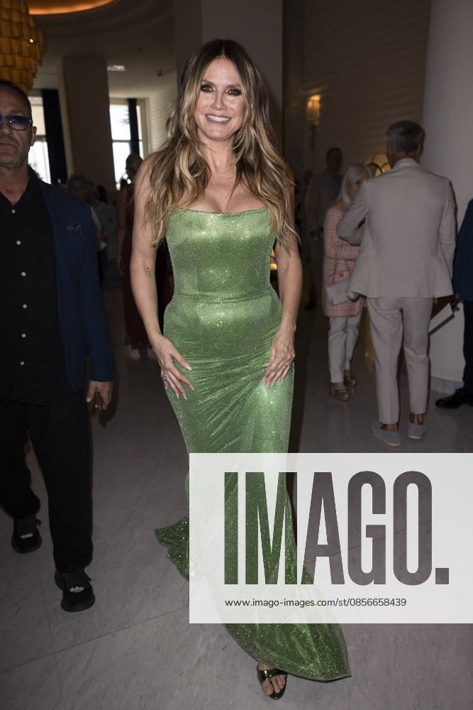 Cannes Heidi Klum exits Martinez MP Cannes, France- May 14: Heidi Klum leaves Hotel Martinez after attending Chopard gala during 79th Festival of Cannes, on May 14, 2026 in Cannes, France. Photo by Marco Piovanotto ABACAPRESS:COM Cannes France