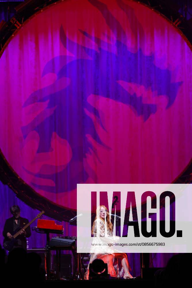 Tori Amos, Sängerin, im Konzert live im Tempodrom, Berlin, Musik, Berlin