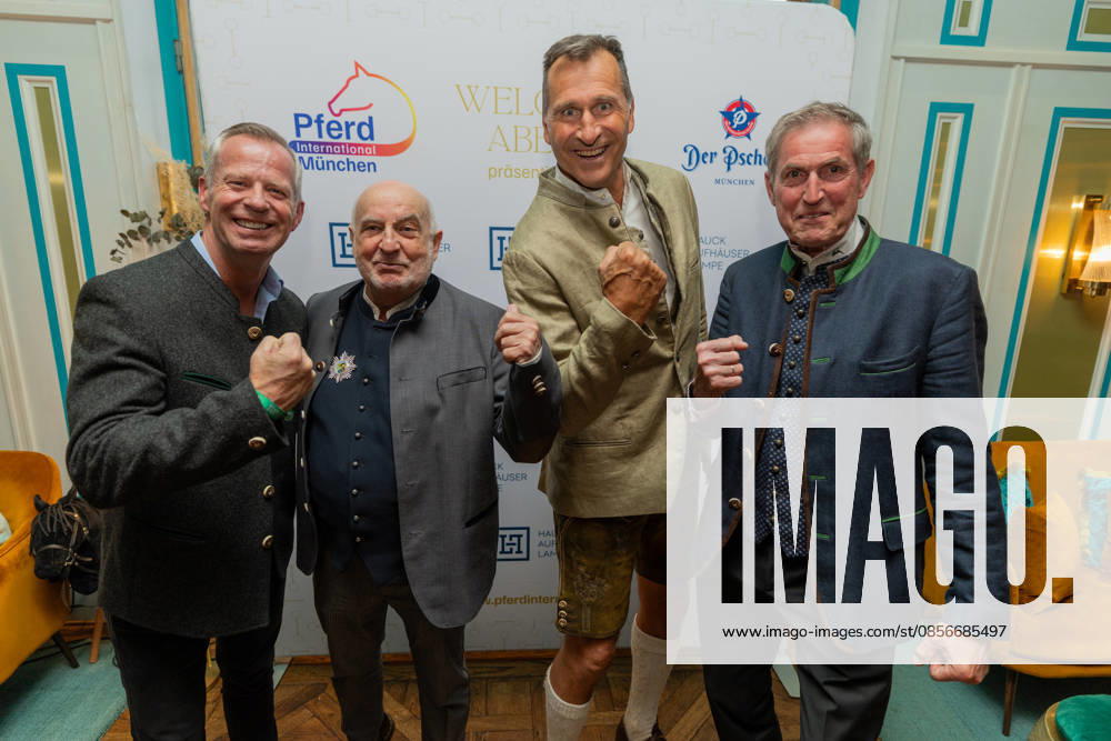 vlnr Frank Scheppendahl, Dr. Axel Munz, Lars Riedel, Jürgen Blum , Welcome-Abend der Pferd International München in der Eventlocation The Resi am Viktualienmarkt in München.
