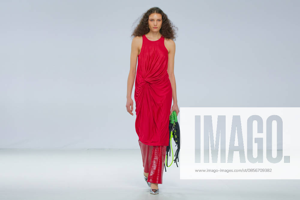Australian Fashion Week 2026 - Runway - Gary Bigeni A model walks the runway during the Gary Bigeni show at Australian Fashion Week 2026 at the Museum of Contemporary Art on May 15, 2026 in Sydney, Australia., Credit:IOIO IMAGES IOIO Avalon Australia, New South Wales, Sydney, Museum of Contemporary Art