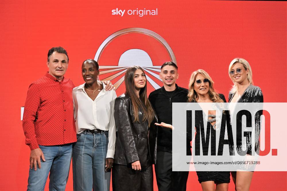 IPA84719354 - Milan,Italy Beijing Express 2026 The Far East photocall with the three finalist couples In the photo:Fiona May and Patrick Stevens THE FAST,Chanel Totti and Filippo Laurino THE RECOMMENDED,Jo Squillo and Michelle Masullo THE DJS