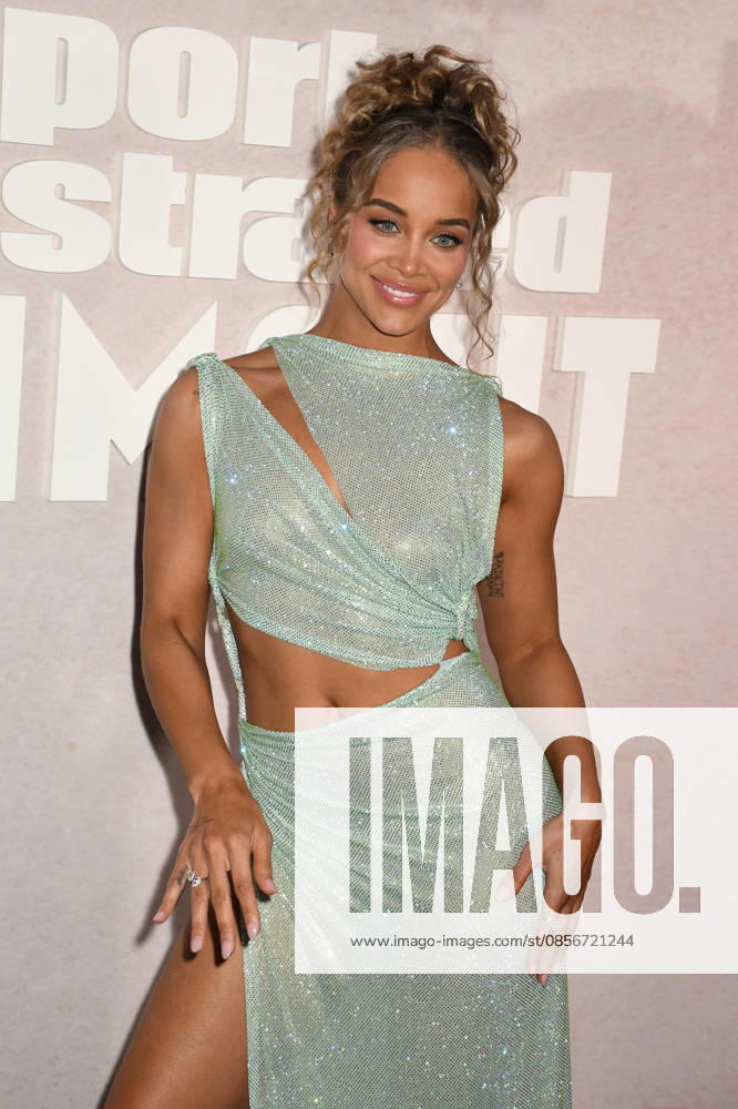 NEW YORK, NY- MAY 14: Jasmine Sanders at the 2026 Sports Illustrated Swimsuit Launch Party at the Hard Rock Hotel on May 14, 2026 in New York City. Credit: AdMedia New York City USA - ZUMAa123 20260514_zaa_a123_152
