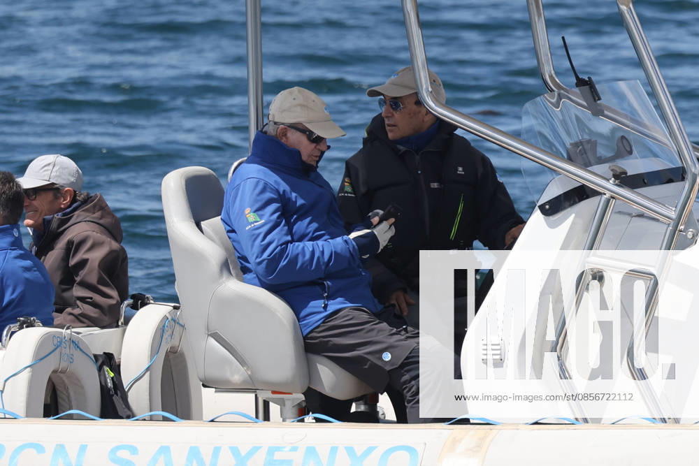 Simoneta Gómez Acebo accompanies King Juan Carlos on his journey at sea King Juan Carlos I and Pedro Campos embark at the port of Sanxenxo, on May 15, 2026, in Sanxenxo Galicia, Spain PUERTO SANXENXO REY JUAN CARLOS 15 MAY 2026 Raú Sanxenxo Sanxenxo Sanxenxo Spain