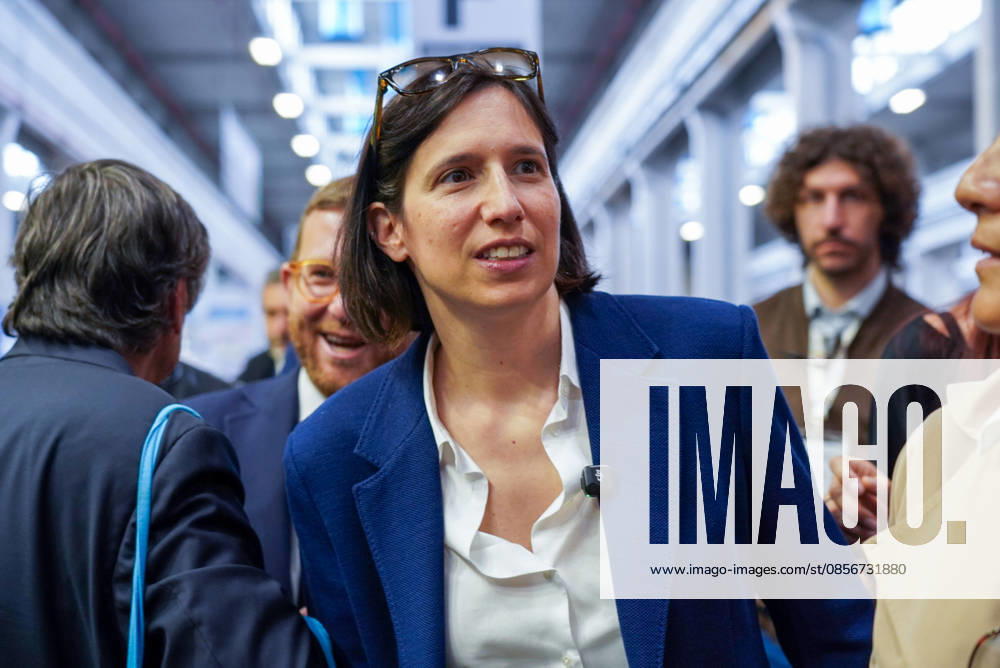 Democratic Party Secretary Elly Schlein visits the International Book Fair. Turin, May 15, 2026 Turin Italy - ZUMAa289 20260515_zia_a289_041