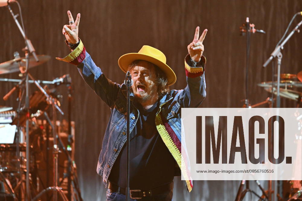 Music Concert - Zucchero - BAILA (sexy thing) 25th - Under the Moonlight Zucchero playing in Mantova during Zucchero - BAILA (sexy thing) 25th - Under the Moonlight, Music Concert in Mantova, Italy, May 15 2026 Mantova PalaUnical Italy