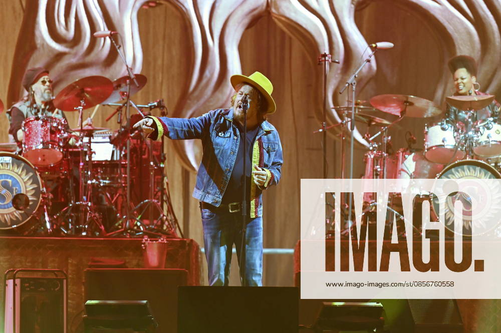 Music Concert - Zucchero - BAILA (sexy thing) 25th - Under the Moonlight Zucchero playing in Mantova during Zucchero - BAILA (sexy thing) 25th - Under the Moonlight, Music Concert in Mantova, Italy, May 15 2026 Mantova PalaUnical Italy