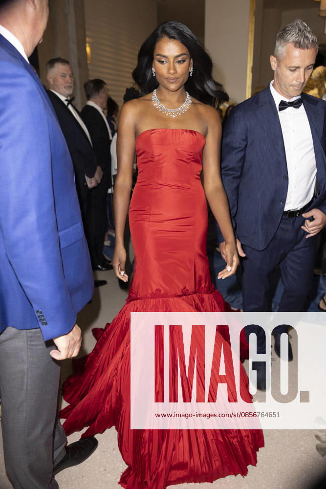 Cannes Simone Ashley Exits Martinez MP Cannes, France- May 14: Simone Ashley leaves the Martinez Hotel during 79th Festival of Cannes, on May 15, 2026 in Cannes, France. Photo by Marco Piovanotto ABACAPRESS:COM Cannes France