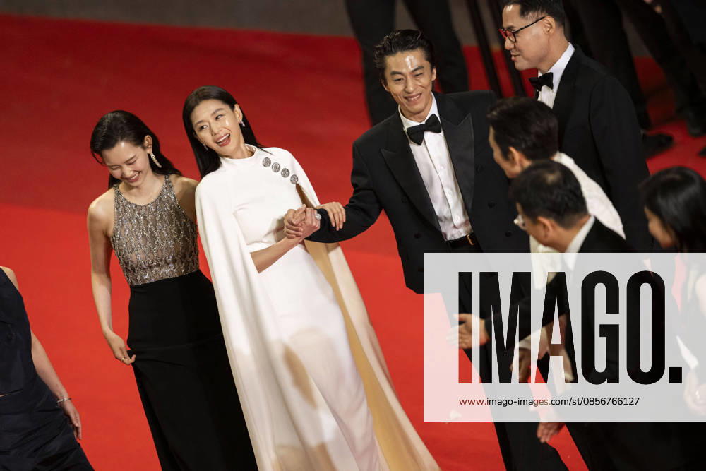 Cannes Gun Che Colony Red Carpet EB South Korean actor Jun Ji-Hyun, South Korean actor Ji Chang-Wook, South Korean actor Koo Kyo-Hwan, South Korean actress Shin Hyeon-Bin during the Gun-Che Colony red carpet during the 79th Cannes Film Festival in Cannes, France on May 15, 2026. Photo by Eliot Blondet ABACAPRESS.COM Cannes France France