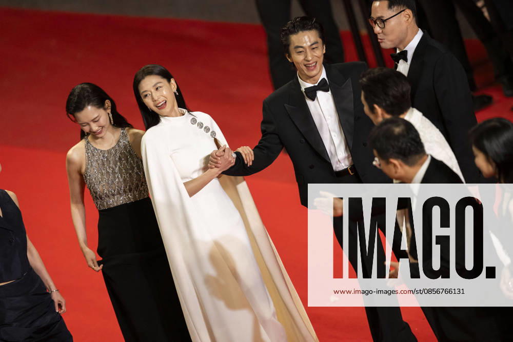 Cannes Gun Che Colony Red Carpet EB South Korean actor Jun Ji-Hyun, South Korean actor Ji Chang-Wook, South Korean actor Koo Kyo-Hwan, South Korean actress Shin Hyeon-Bin during the Gun-Che Colony red carpet during the 79th Cannes Film Festival in Cannes, France on May 15, 2026. Photo by Eliot Blondet ABACAPRESS.COM Cannes France France