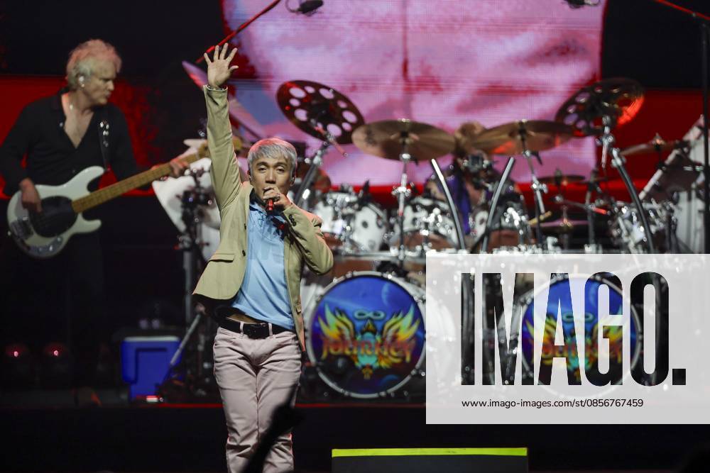 Lead singer Arnel Pineda of the band Journey performs on stage during the 2026 Final Frontier Tour at Benchmark International Arena on Friday, May 15, 2026 in Tampa. Tampa USA - ZUMAs70_ 20260515_zan_s70_020