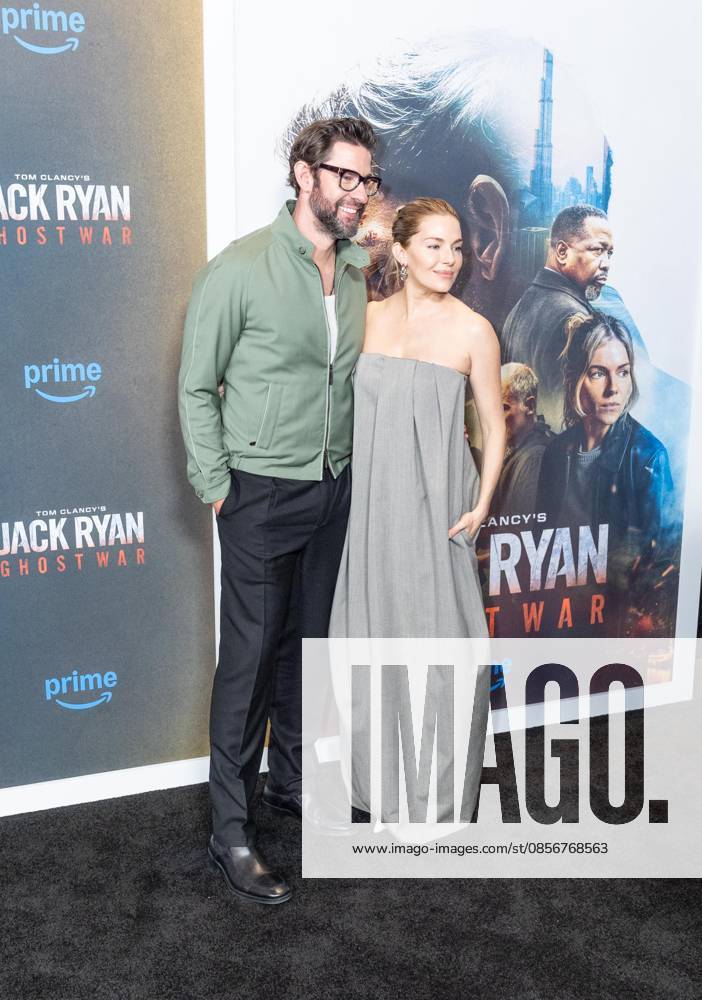 New York, NY, May 15, 2026: John Krasinski and Sienna Miller attend World Premiere of Amazon MGM Studios Tom Clancy s Jack Ryan: Ghost War at Regal Times Square Bronx USA - ZUMAr339 20260515_znp_r339_071