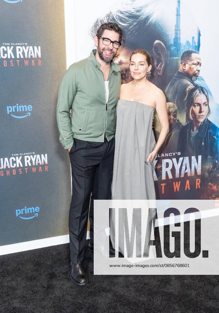 New York, NY, May 15, 2026: John Krasinski and Sienna Miller attend World Premiere of Amazon MGM Studios Tom Clancy s Jack Ryan: Ghost War at Regal Times Square Bronx USA - ZUMAr339 20260515_znp_r339_073