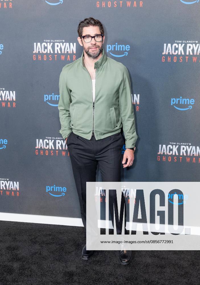 New York, NY, May 15, 2026: John Krasinski attends World Premiere of Amazon MGM Studios Tom Clancy s Jack Ryan: Ghost War at Regal Times Square Bronx USA - ZUMAr339 20260515_znp_r339_038