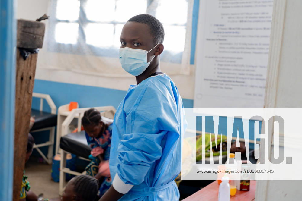 (260517) -- RWAMPARA, May 17, 2026 () -- A health worker wearing a mask is seen at the general reference hospital in Rwampara in eastern Democratic Republic of the Congo, on May 16, 2026. The death toll from the latest Ebola outbreak in the Democratic Republic of the Congo (DRC) has risen to 87, the Africa Centers for Disease Control and Prevention (Africa CDC) said Saturday, warning that the outbreak is driven by the Bundibugyo strain, for which no strain-specific vaccine is currently available, and that it carries a high risk of regional spread. (Str ) DR CONGO-RWAMPARA-EBOLA OUTBREAK-HOSPITAL Xinhua