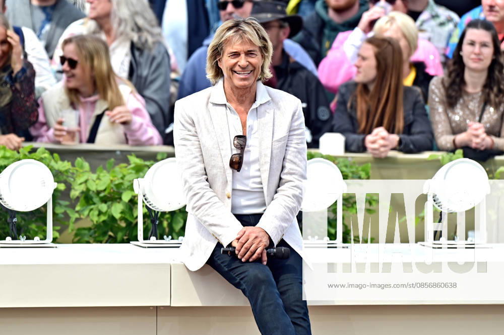 ZDF - Fernsehgarten. Sänger Hansi Hinterseer während der ZDF - Unterhaltungsshow Fernsehgarten am 17.05.2026 in Mainz. 20260517MWI122790