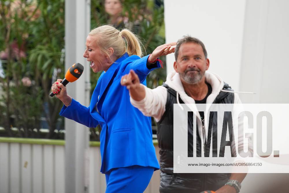 ZDF-Fernsehgarten 2026. Markus Schöffl und Andrea (Kiwi) Kiewel im ZDF Fernsehgarten bei der Schlagerparty am 17.05.2026 in Mainz. Mainz ZDF Fernsehgarten Rheinland-Pfalz
