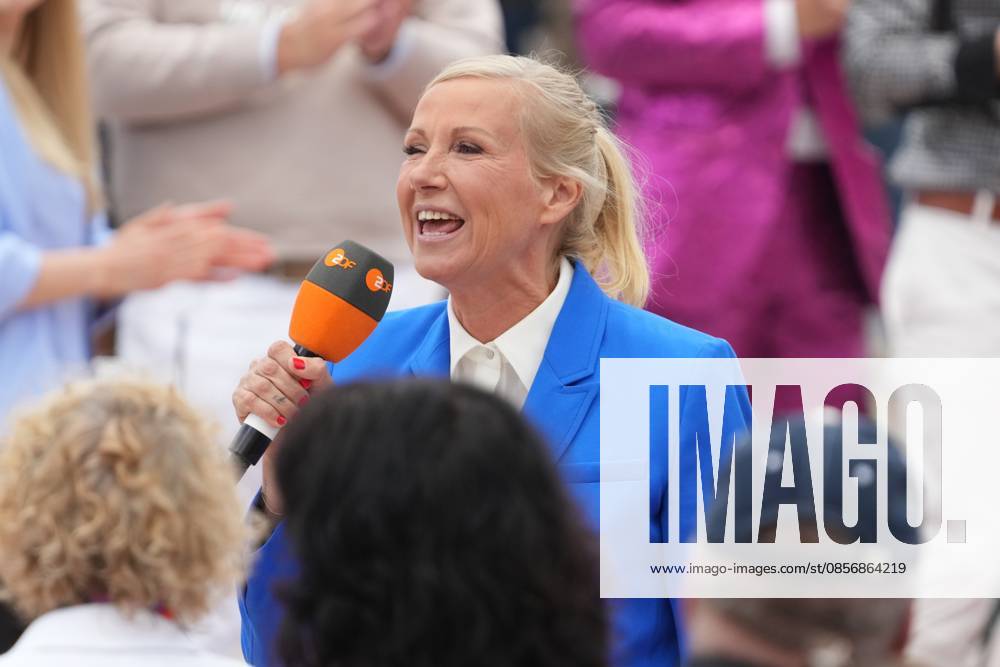 ZDF-Fernsehgarten 2026. Andrea (Kiwi) Kiewel im ZDF Fernsehgarten bei der Schlagerparty am 17.05.2026 in Mainz. Mainz ZDF Fernsehgarten Rheinland-Pfalz