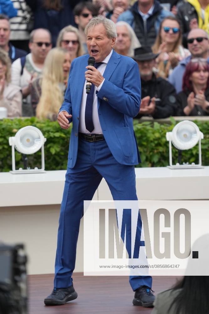 ZDF-Fernsehgarten 2026. Bernhard Brink im ZDF Fernsehgarten bei der Schlagerparty am 17.05.2026 in Mainz. Mainz ZDF Fernsehgarten Rheinland-Pfalz