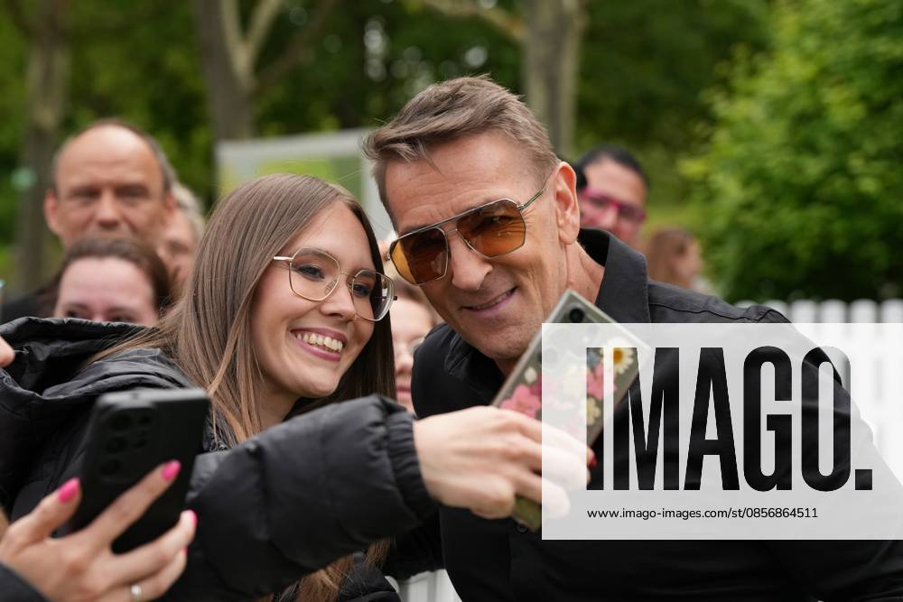 ZDF-Fernsehgarten 2026. Mark Keller im ZDF Fernsehgarten bei der Schlagerparty am 17.05.2026 in Mainz. Mainz ZDF Fernsehgarten Rheinland-Pfalz