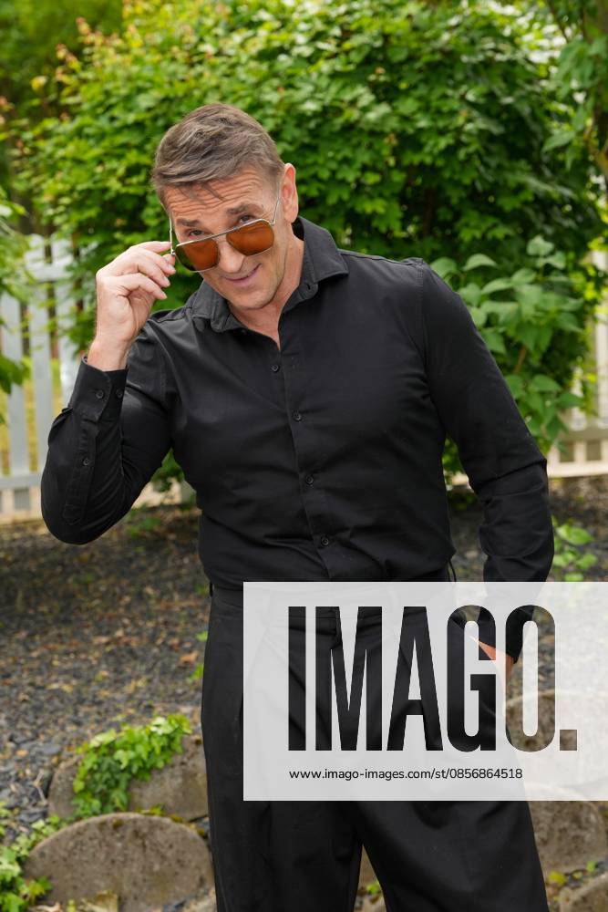 ZDF-Fernsehgarten 2026. Mark Keller im ZDF Fernsehgarten bei der Schlagerparty am 17.05.2026 in Mainz. Mainz ZDF Fernsehgarten Rheinland-Pfalz