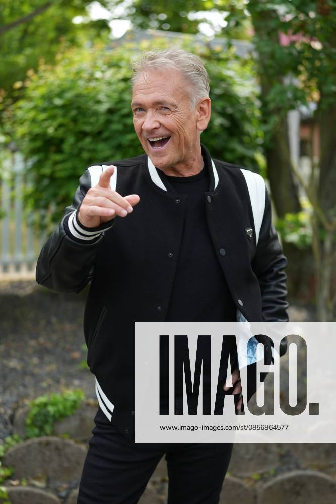 ZDF-Fernsehgarten 2026. Olaf Berger im ZDF Fernsehgarten bei der Schlagerparty am 17.05.2026 in Mainz. Mainz ZDF Fernsehgarten Rheinland-Pfalz