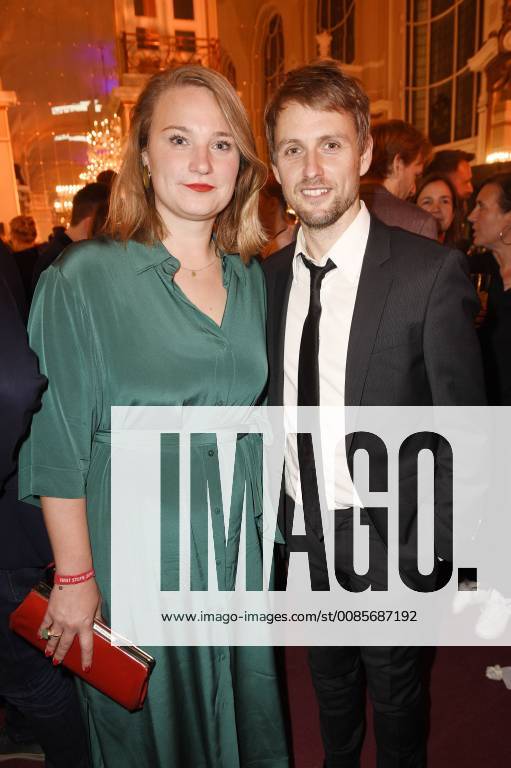 Paula Birnbaum und Axel Schreiber bei der 19. Verleihung der First Steps Awards 2018 im Stage Theater des Westens. Berlin