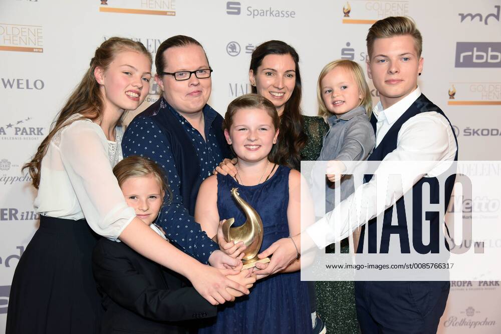 Entertainment Bilder der Woche KW39 Angelo Kelly und Familie bei der Goldene Henne 2018 in der Messe Leipzig am 28.09.2018 - Gewinnerwand