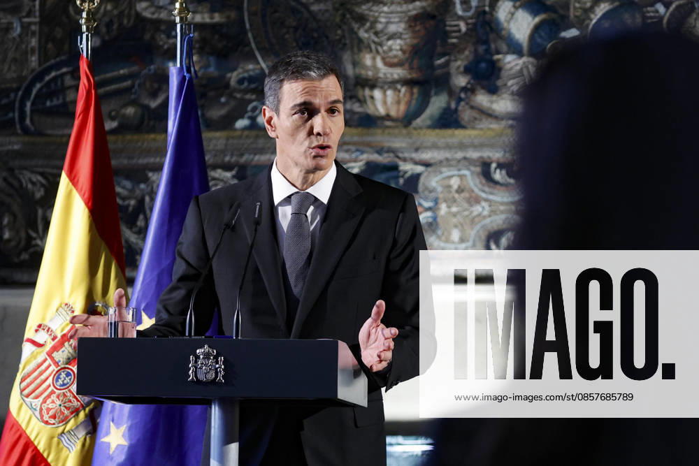 Spain s Prime Minister, Pedro Sanchez, attends a press conference held at the Spanish Embassy to the Holy See, Rome, Italy, 27 May 2026. ANSA FABIO FRUSTACI. Rome ITALY - ZUMAa110 20260527_zaf_a110_007