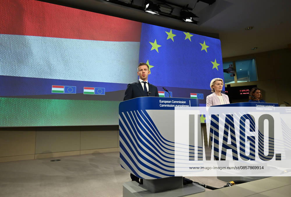 Peter Magyar - Ursula von der Leyen joint press conference in Brussels BRUSSELS, BELGIUM - MAY 29: Hungarian Prime Minister Peter Magyar and European Commission President Ursula von der Leyen hold a joint press conference in Brussels, Belgium, on May 29, 2026. Dursun Aydemir Anadolu Brussels Belgium. Editorial use only. Please get in touch for any other usage.