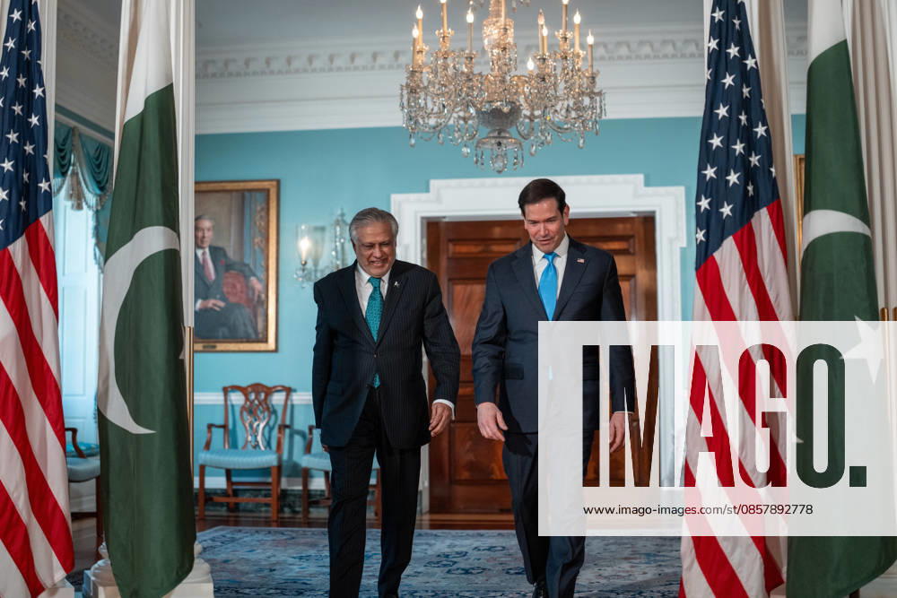 Secretary of State Marco Rubio meets with Pakistani Deputy Prime Minister Foreign Minister Ishaq Dar at the State Department in Washington, D.C. on May 29, 2026. Washington United States - ZUMAl312 20260529_znp_l312_002