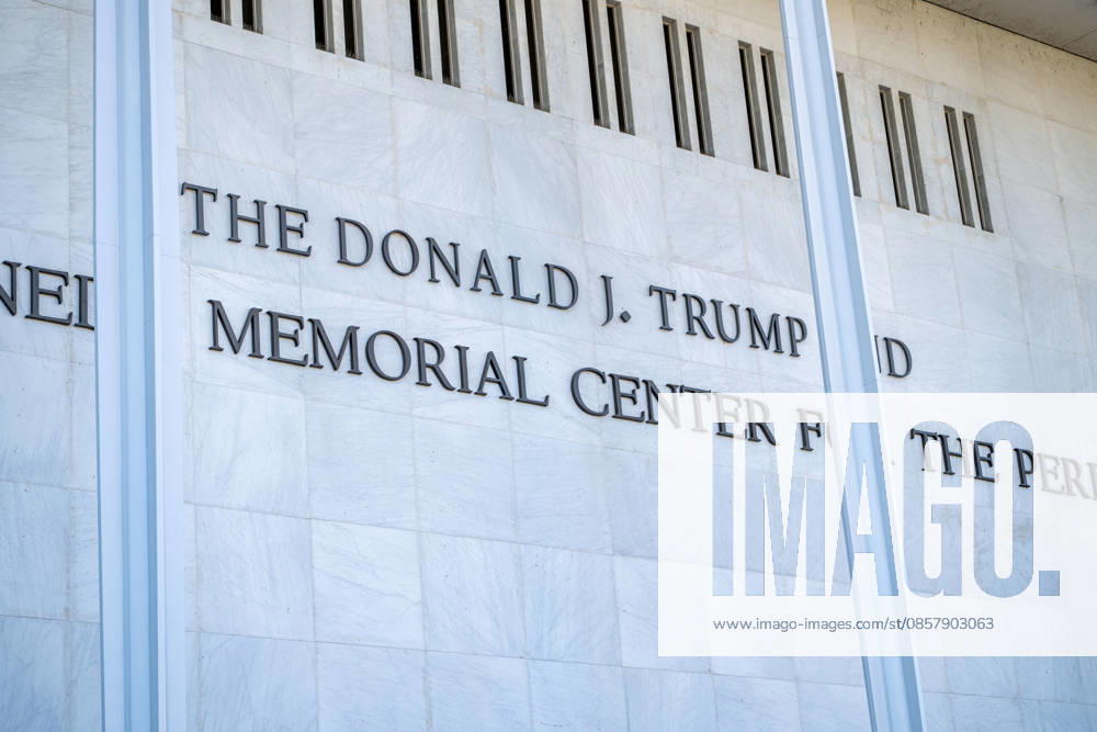 Exterior view of the John F. Kennedy Center for the Performing Arts in Washington, D.C. A federal judge ordered President DONALD TRUMP s name be removed from the building, ruling that only Congress has the authority to rename the institution. Washington United States - ZUMAk206 20260529_znp_k206_035