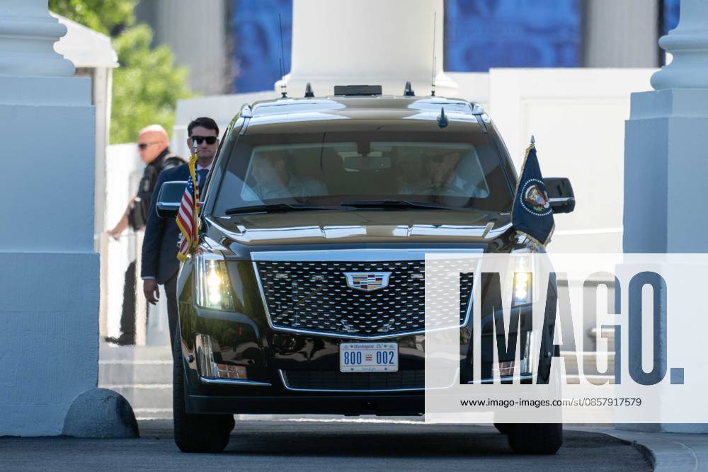 The new presidential Chevrolet Suburbans start up and begin moving as President DONALD TRUMP departs the White House. Washington USA - ZUMAs365 20260530_znp_s365_008