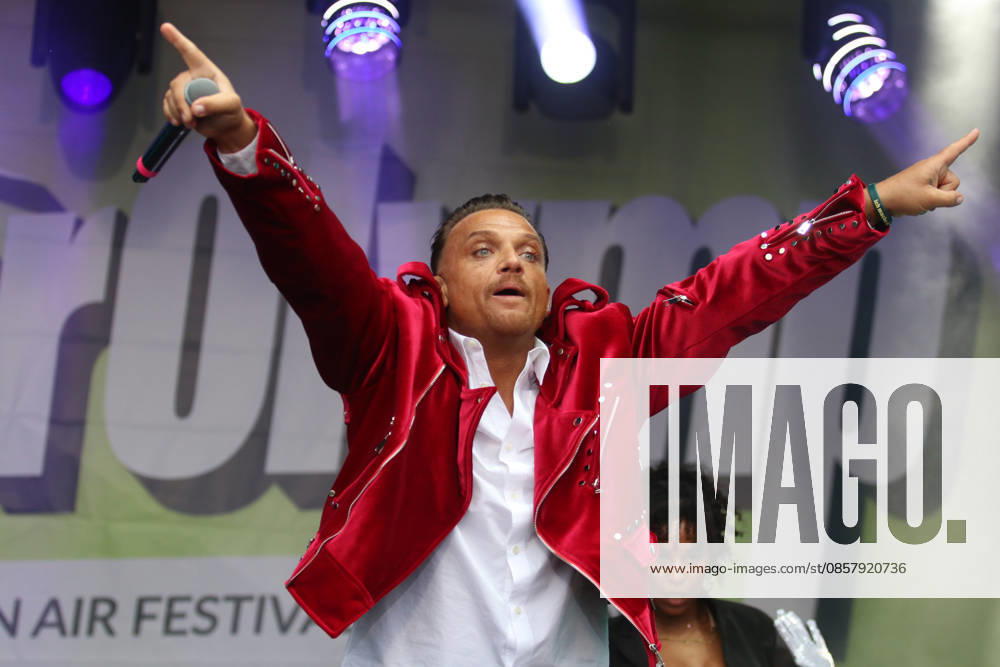 Menowin Fröhlich beim SchlagerOlymp 2026 Auftritt beim Schlagerfestival am 30.05.2026 auf dem Zentralen Festplatz in Berlin.