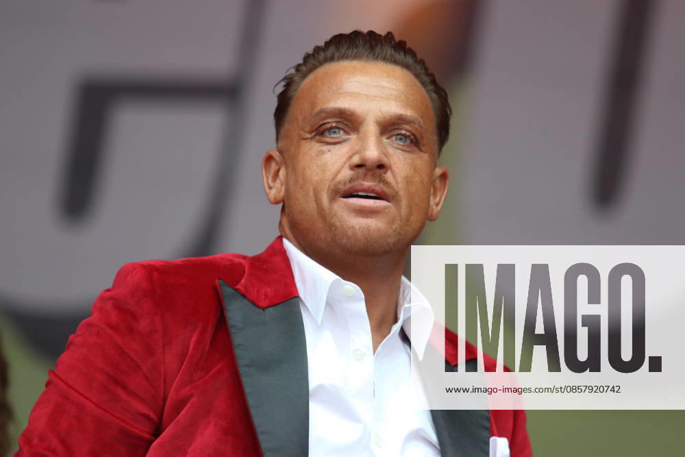Menowin Fröhlich beim SchlagerOlymp 2026 Auftritt beim Schlagerfestival am 30.05.2026 auf dem Zentralen Festplatz in Berlin.