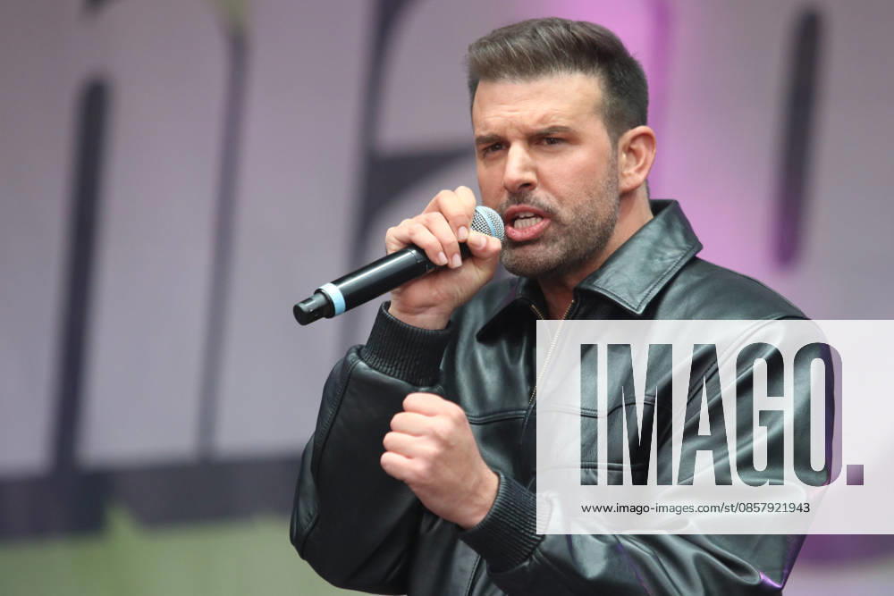 Jay Khan beim SchlagerOlymp 2026 Auftritt beim Schlagerfestival am 30.05.2026 auf dem Zentralen Festplatz in Berlin.