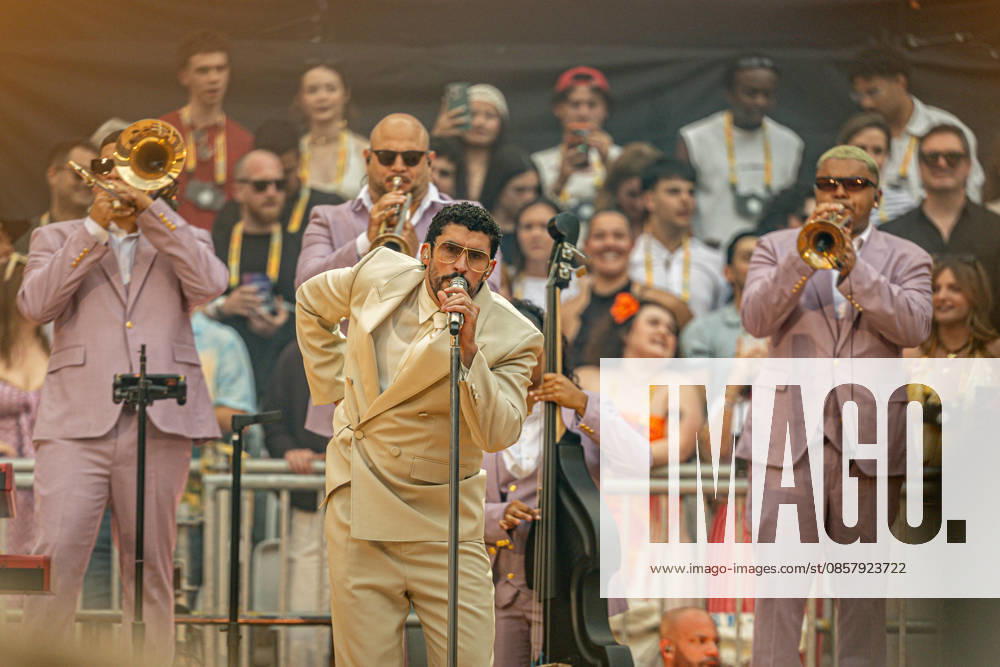 Bad Bunny performs at the Metropolitano Madrid Singer Bad Bunny performs during a concert at the Riyadh Air Metropolitano on May 30, 2026, in Madrid Spain The Puerto Rican artist will perform ten concerts in the capital between May 30 and June 15 as part of his DeBÍ TiRAR MáS FOToS World Tour 30 MAY 2026 CONCERT MUSIC PUERTO RICO PUERTORRICAN SINGER DTMF TOUR WORLD TOUR Madrid Madrid Spain