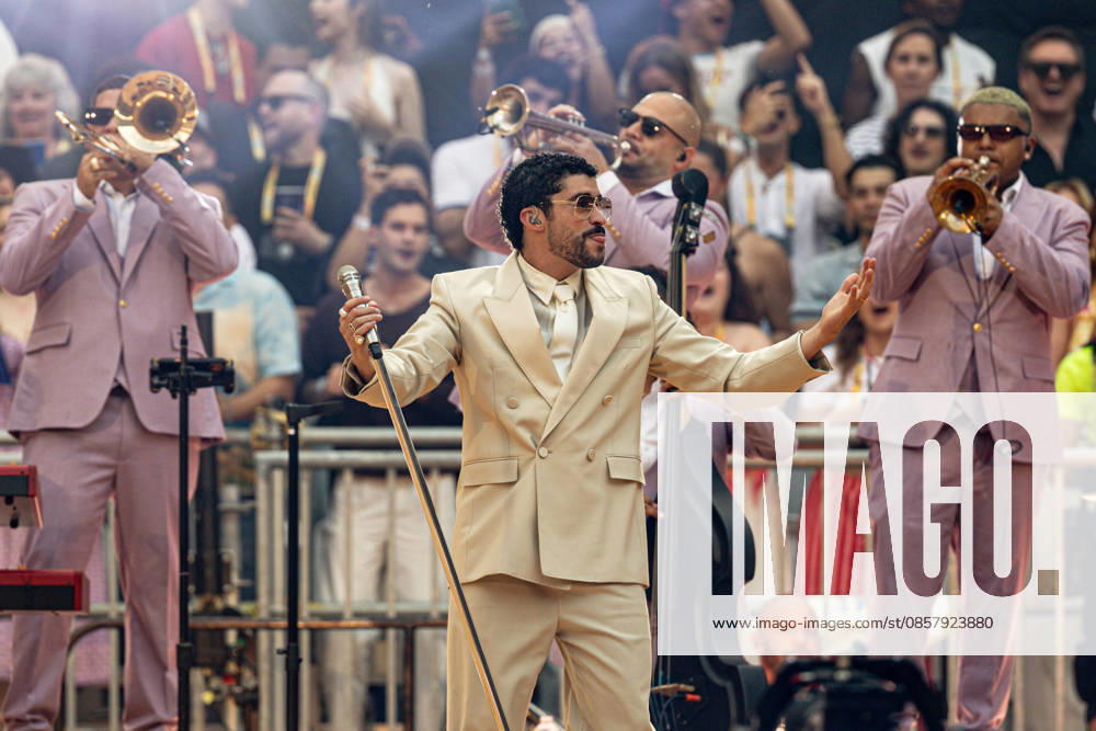 Bad Bunny performs at the Metropolitano Madrid Singer Bad Bunny performs during a concert at the Riyadh Air Metropolitano on May 30, 2026, in Madrid Spain The Puerto Rican artist will perform ten concerts in the capital between May 30 and June 15 as part of his DeBÍ TiRAR MáS FOToS World Tour 30 MAY 2026 CONCERT MUSIC PUERTO RICO PUERTORRICAN SINGER DTMF TOUR WORLD TOUR Madrid Madrid Spain